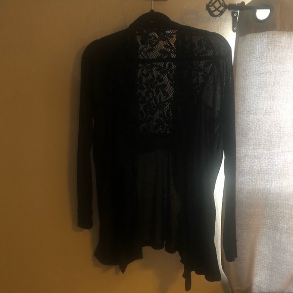 Black Sweater - Picture 6 of 6